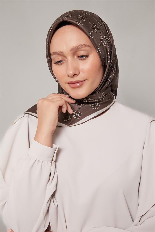 Kahve Mini Yonca Desen Twill İpek Eşarp