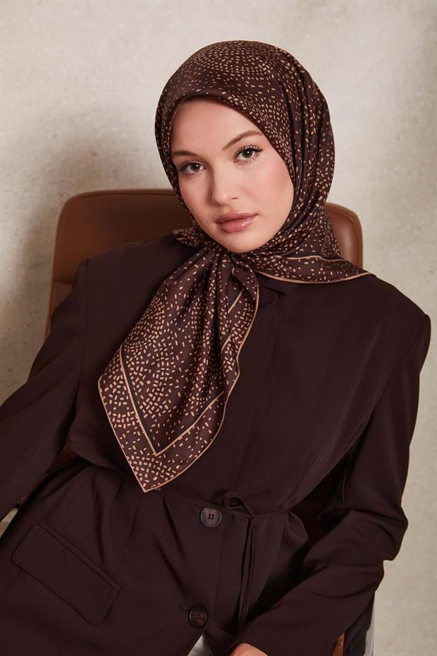 Kahve Noktalı Daireler Bask. Twill İpek Eşarp