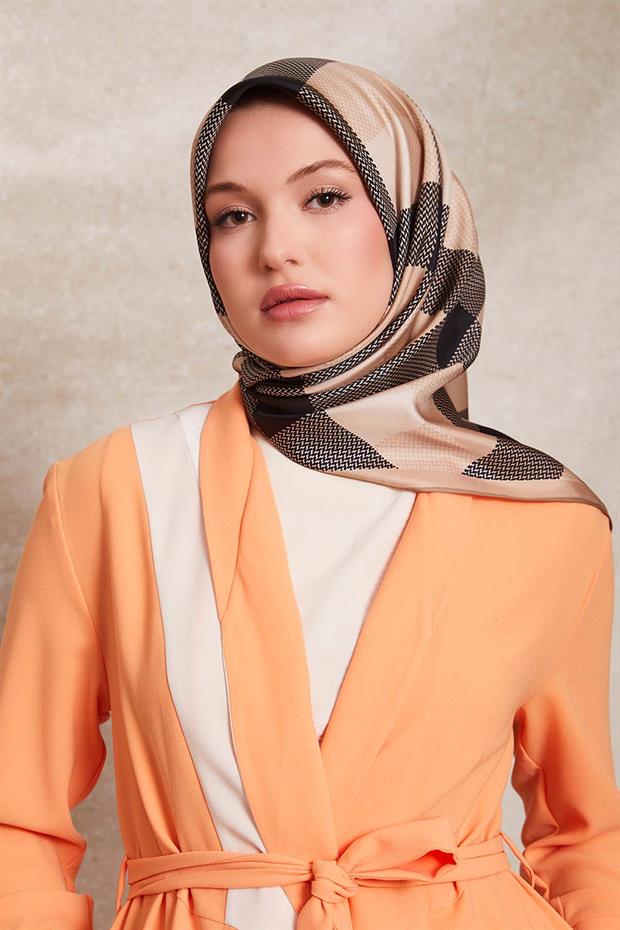 Kahve Noktalı Kareli Twill İpek Eşarp