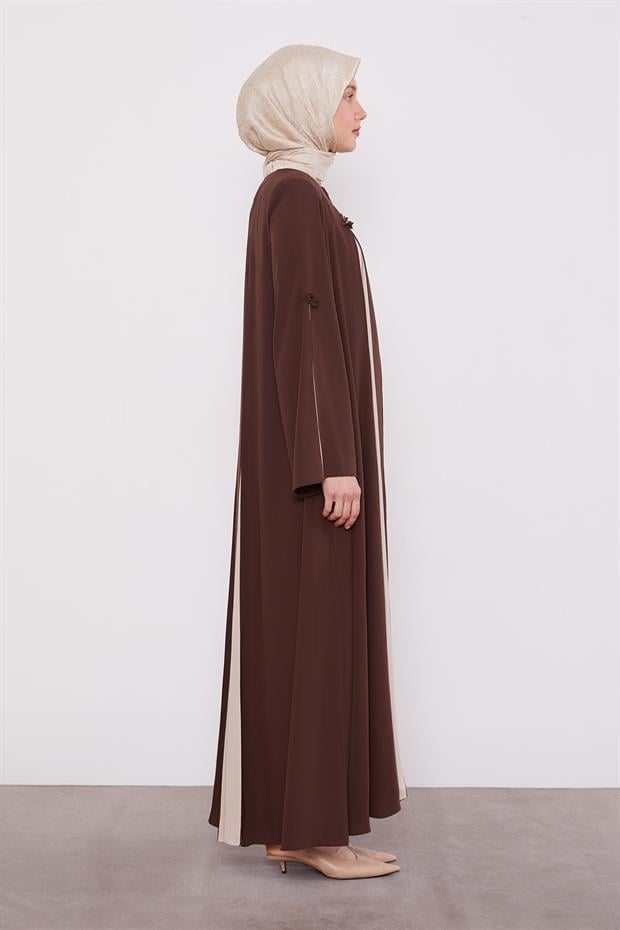 Kahve Şerit Kesim Detaylı Ferace