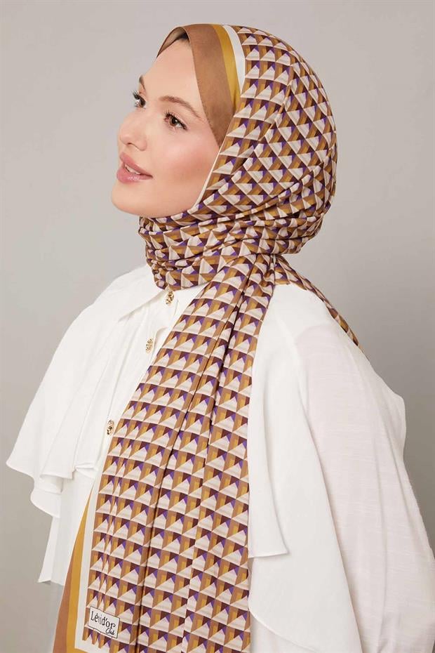 Kahve Üç Boyut Desen Club Şal