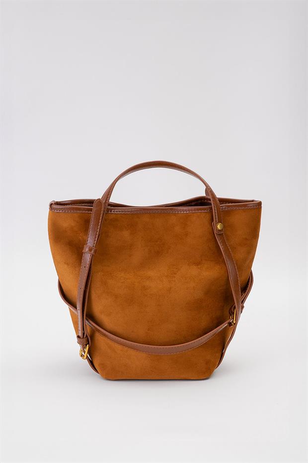 Kahve Üçgen Form El Çantası