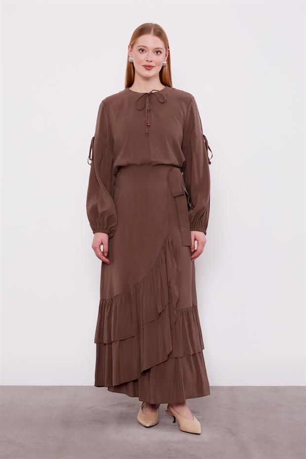 Kahve Yandan Bağlamalı Etek Takım