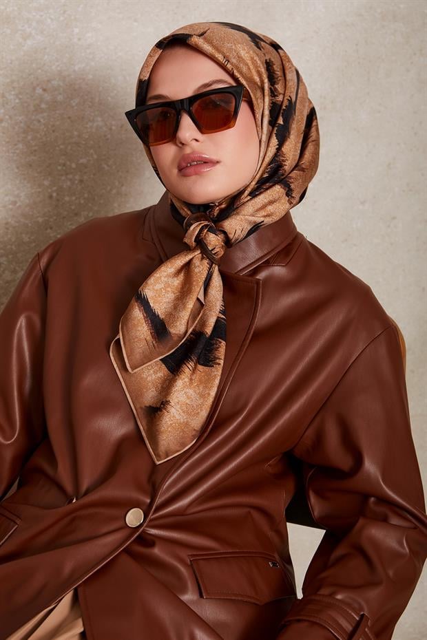 Kahve Zigzag Spor Desen Twill İpek Eşarp