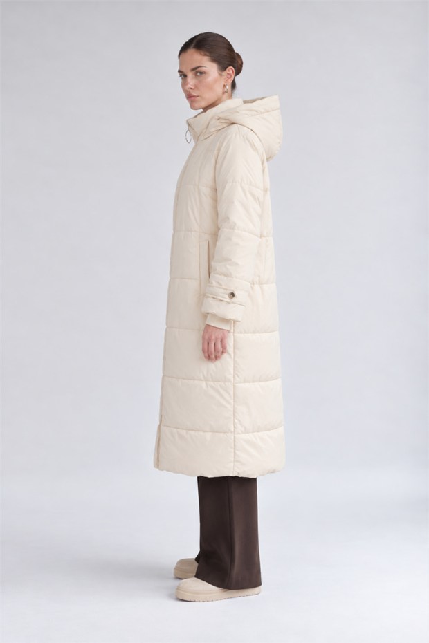Kapüşonlu Kapitone Uzun Mont Bej