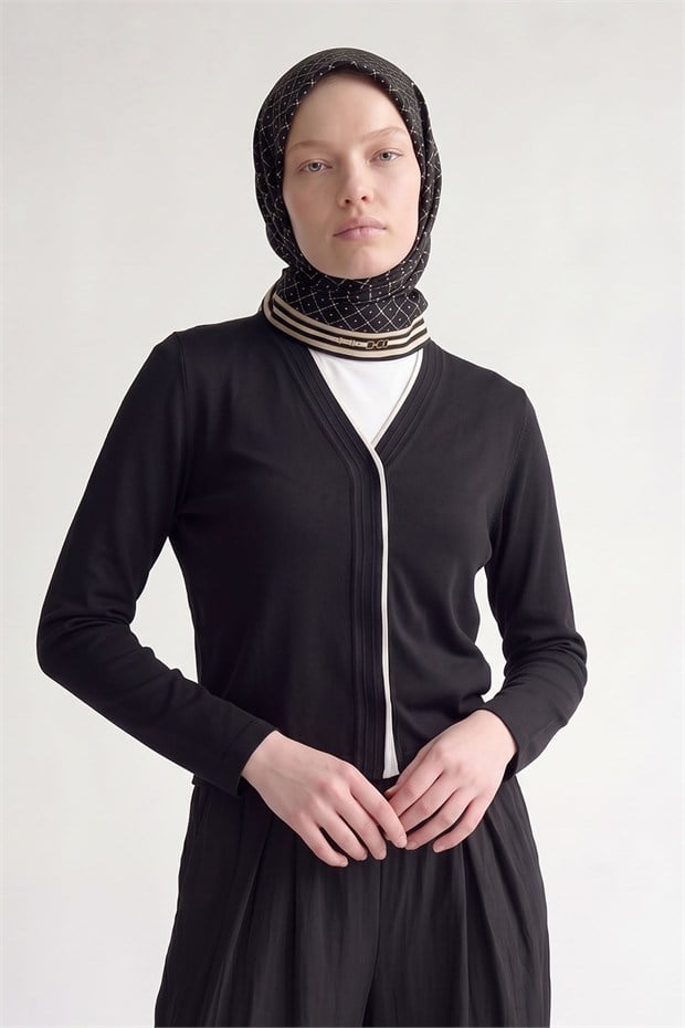 Kemer Detaylı Twill İpek Eşarp Siyah