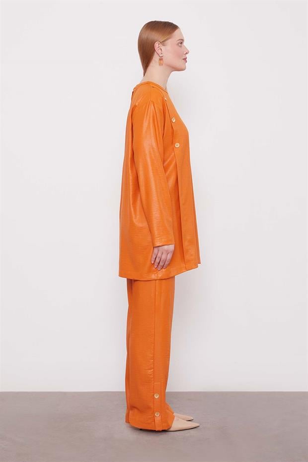 Kiremit Düğme Detaylı Bisiklet Yaka İkili Takım