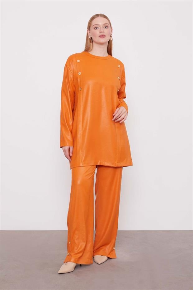 Kiremit Düğme Detaylı Bisiklet Yaka İkili Takım