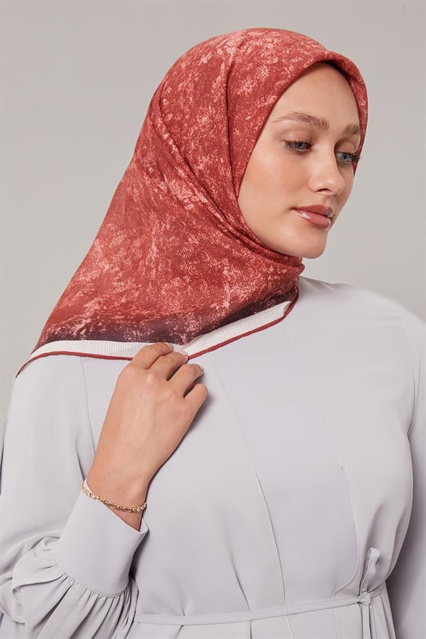 Kırmızı Batik Desen Pamuk Eşarp