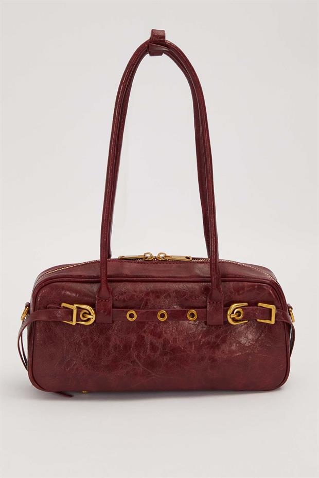 Kırmızı Kemer Detaylı Uzun Askılı Omuz Çantası