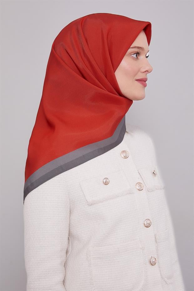 Kırmızı Kenar Şerit Aura Eşarp