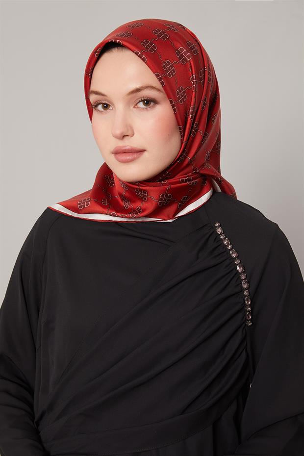 Kırmızı Mini Yonca Desen Twill İpek Eşarp