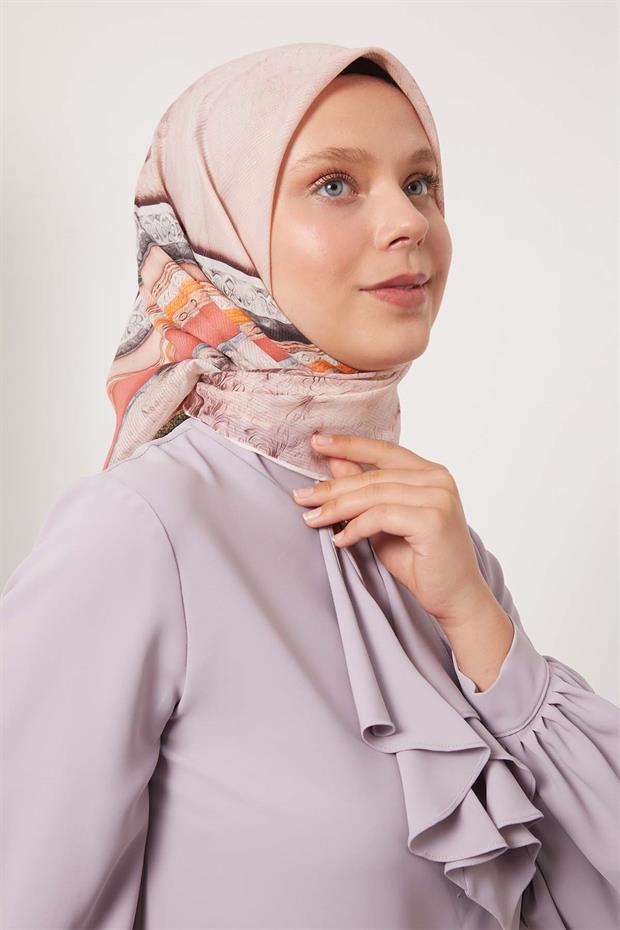 Kırmızı Şerit Desen Pamuk Eşarp