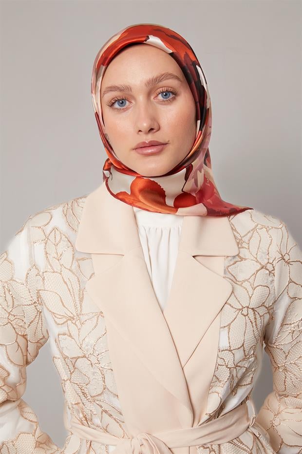 Kırmızı Soyut Çiçek Desen Sura İpek Eşarp