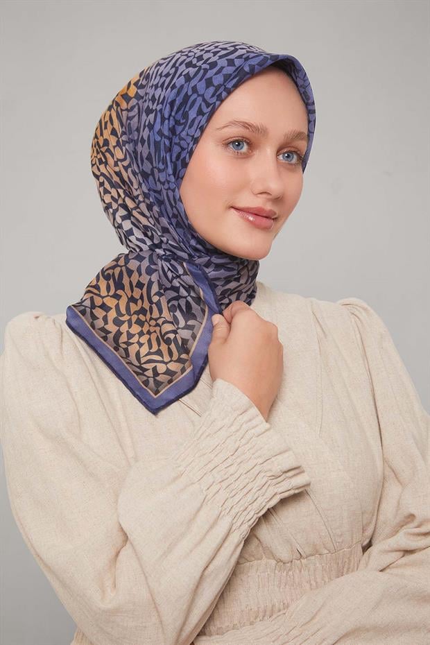 Kot Mavi Renk Geçişli Desen Soft Eşarp