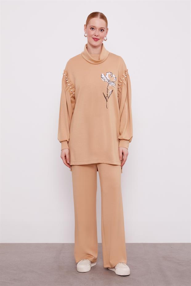 KOYU BEJ İnci Kol Detaylı Spor Takım