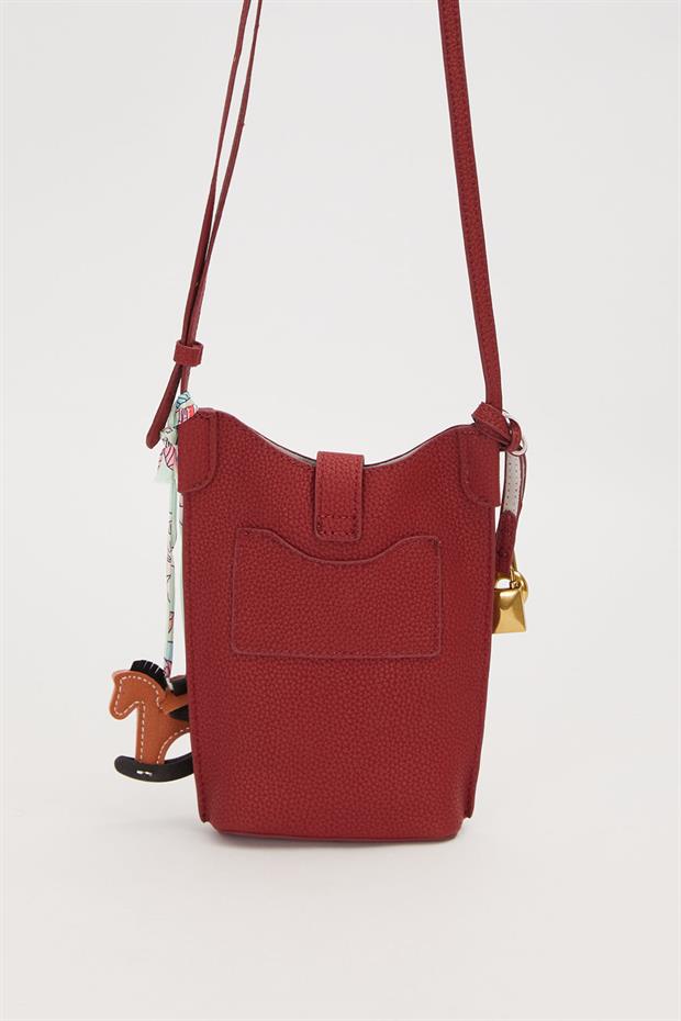 Koyu Kahve Atlı Charm Detaylı Omuz Çantası