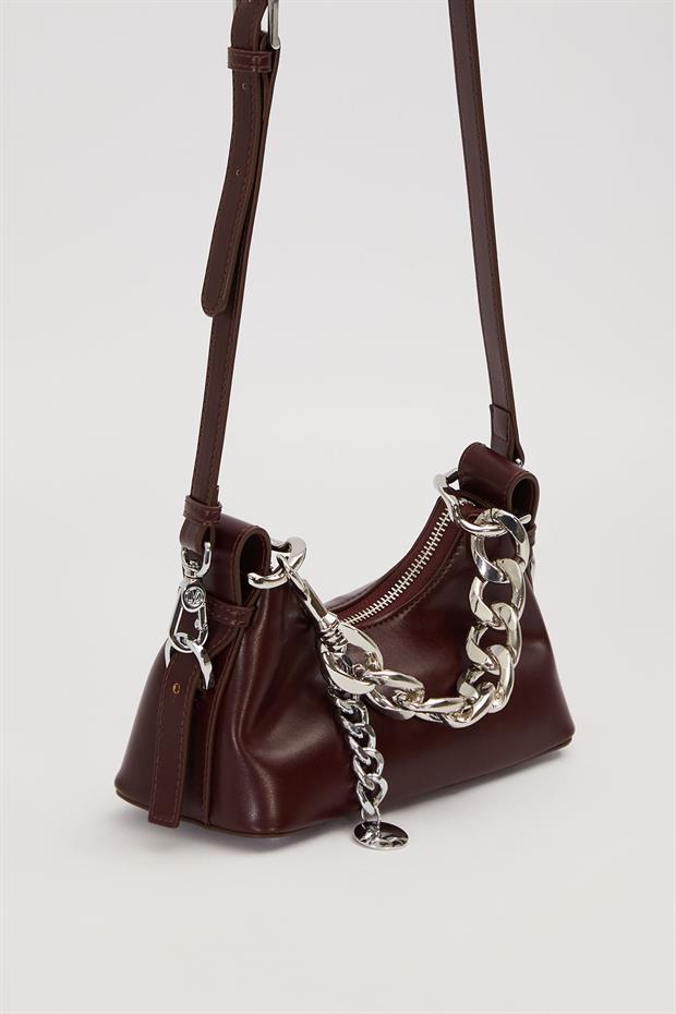 KOYU KAHVE Zincir Halka Detaylı Omuz Çantası