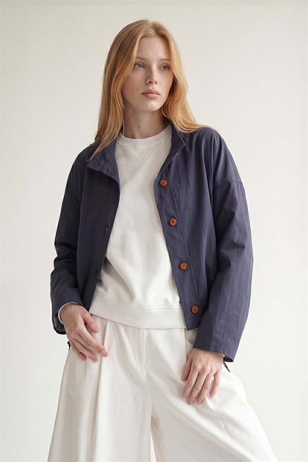 Koyu Mavi Bomber Görünümlü Dik Yaka Ceket