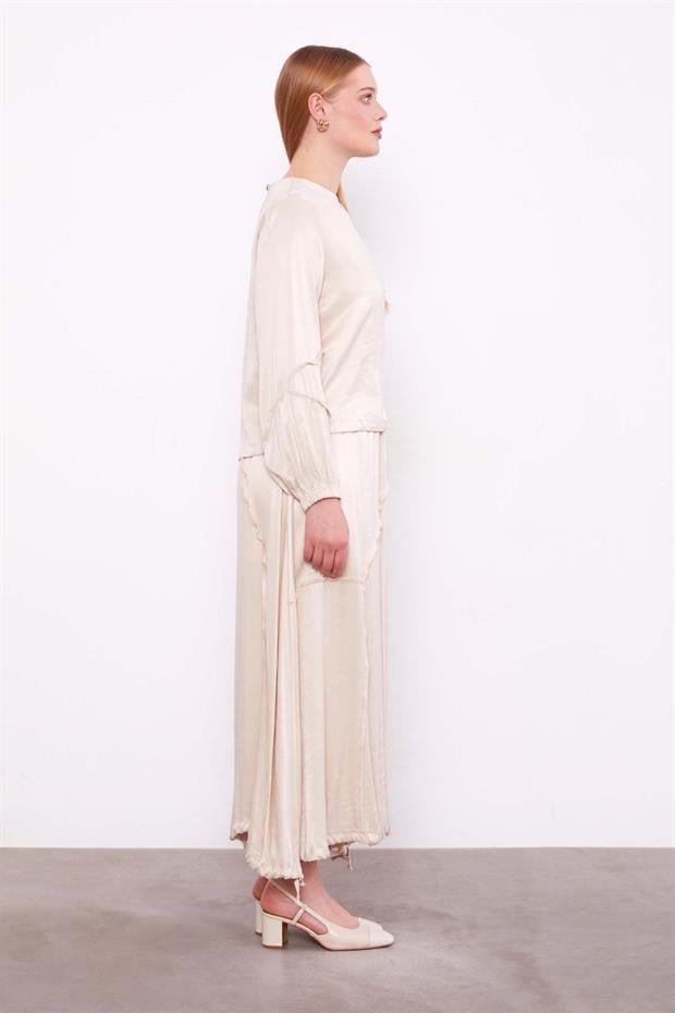 Krem Asimetrik Model Cupra Etek Takım