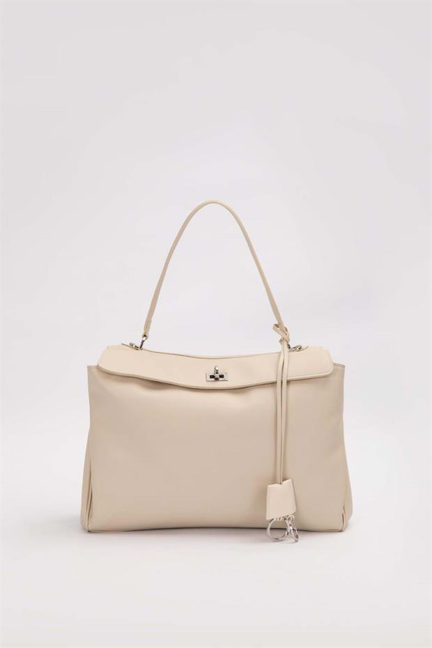 Krem Çevirme Kilit Aksesuarlı Omuz Çantası
