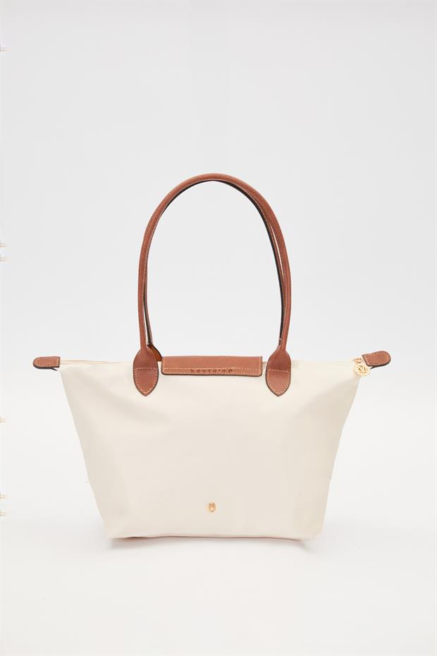 Krem Deri Kapaklı Uzun Askılı Omuz Çantası