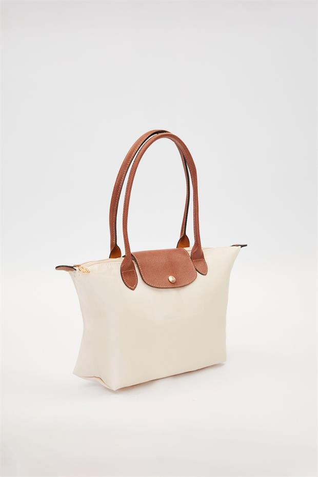 Krem Deri Kapaklı Uzun Askılı Omuz Çantası