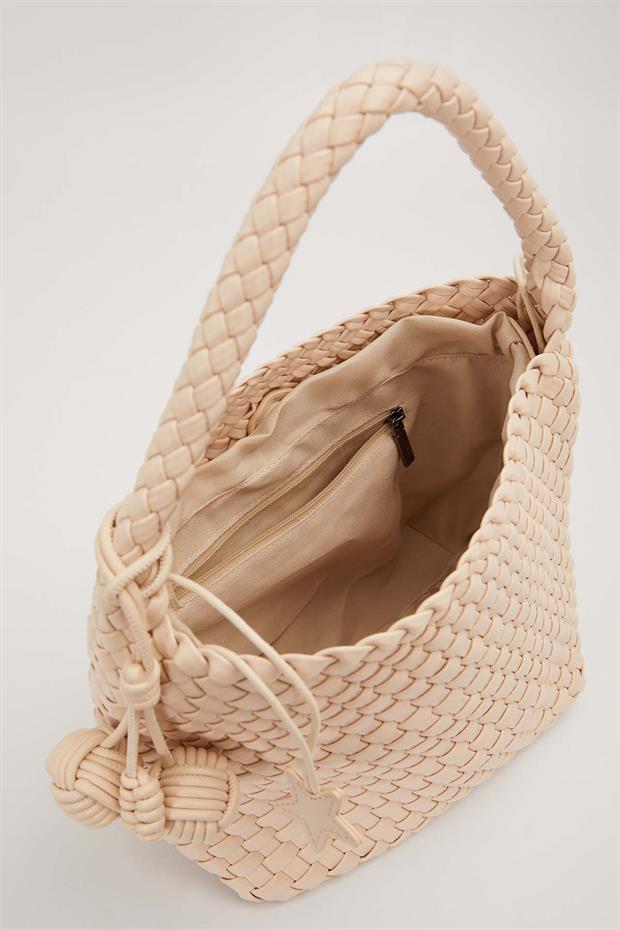 Krem Dikdörtgen Form Örgü Model El Çantası