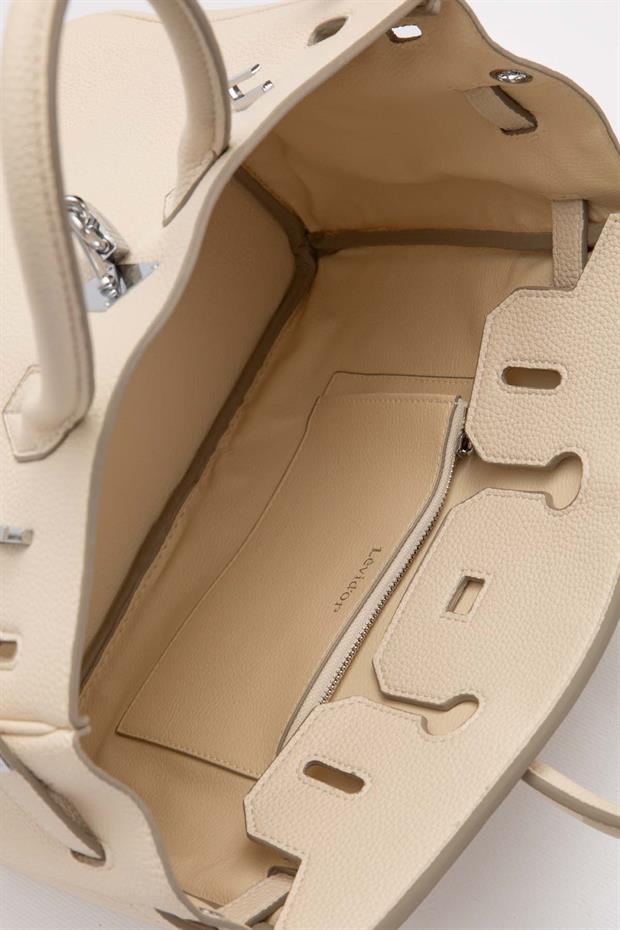 Krem Gümüş Kilit Aksesuar Detaylı El Çantası