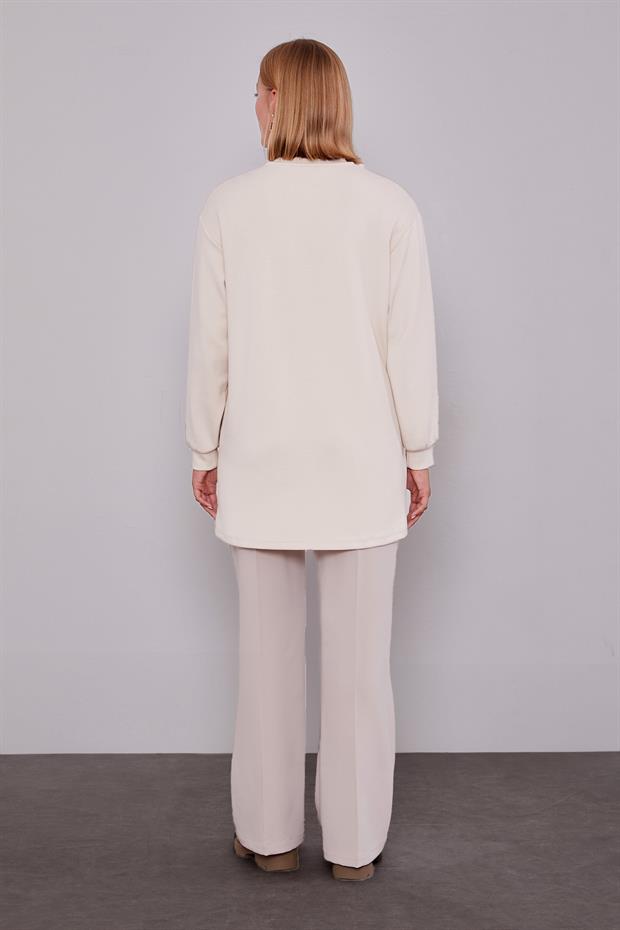 Krem İnci Detaylı Sweatshirt