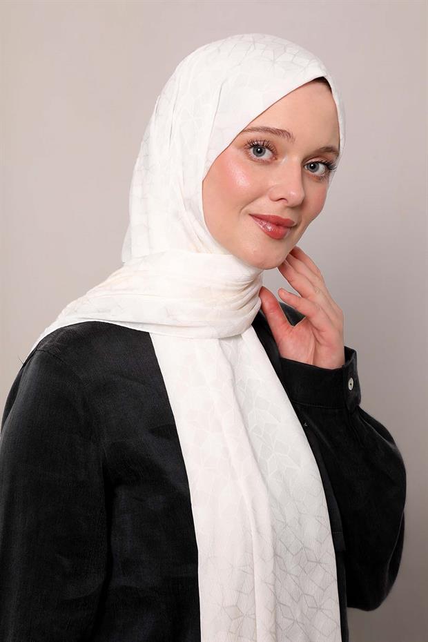 Krem Kristal Desen Jakar Capri Şal