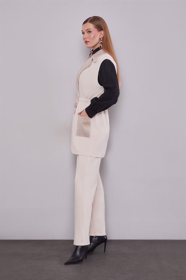 Krem Kürk Yaka Detaylı Yelek Takım