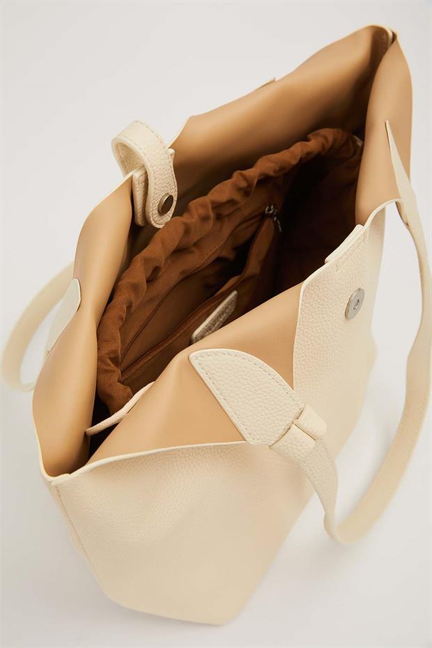 Krem Mini Çanta Detaylı Omuz Çantası