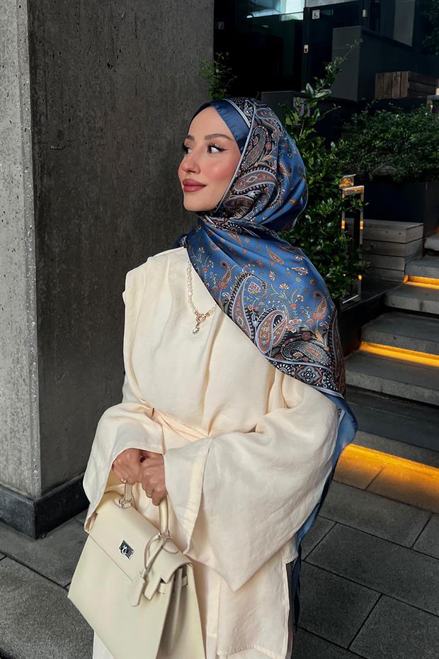 Krem Silver Kilit Detay El Çantası