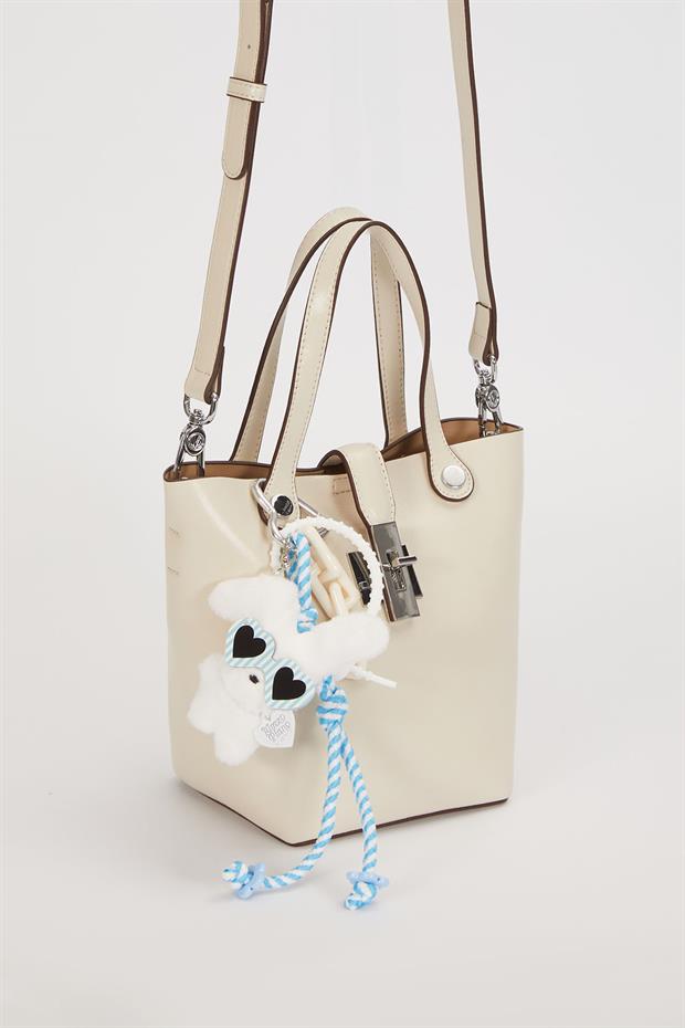 Krem Üst Kilit Kapamalı El Çantası