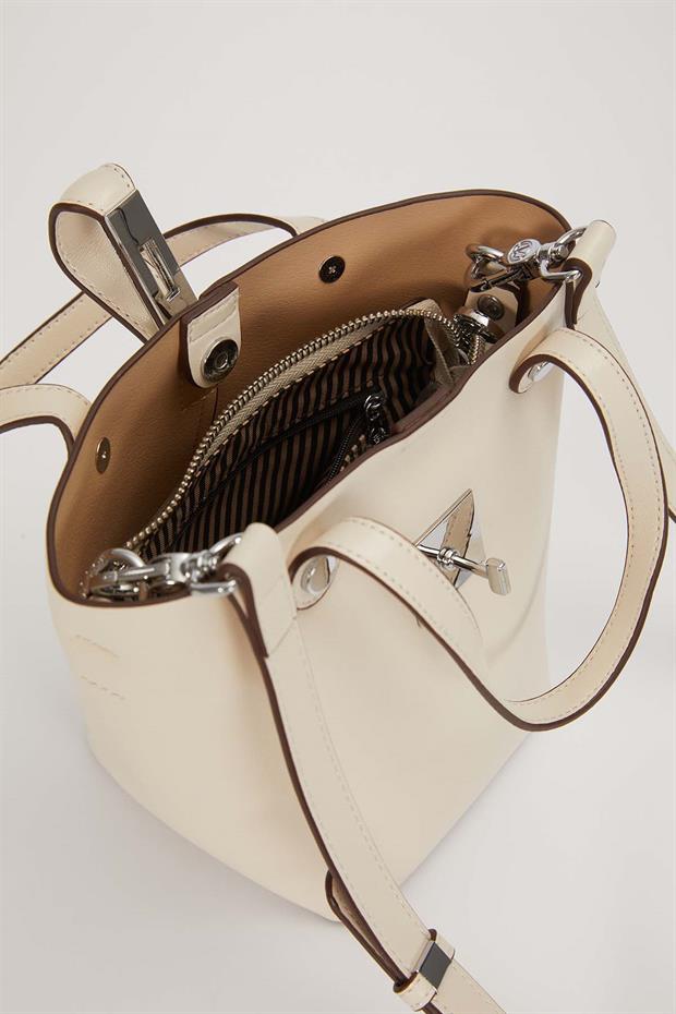 Krem Üst Kilit Kapamalı El Çantası