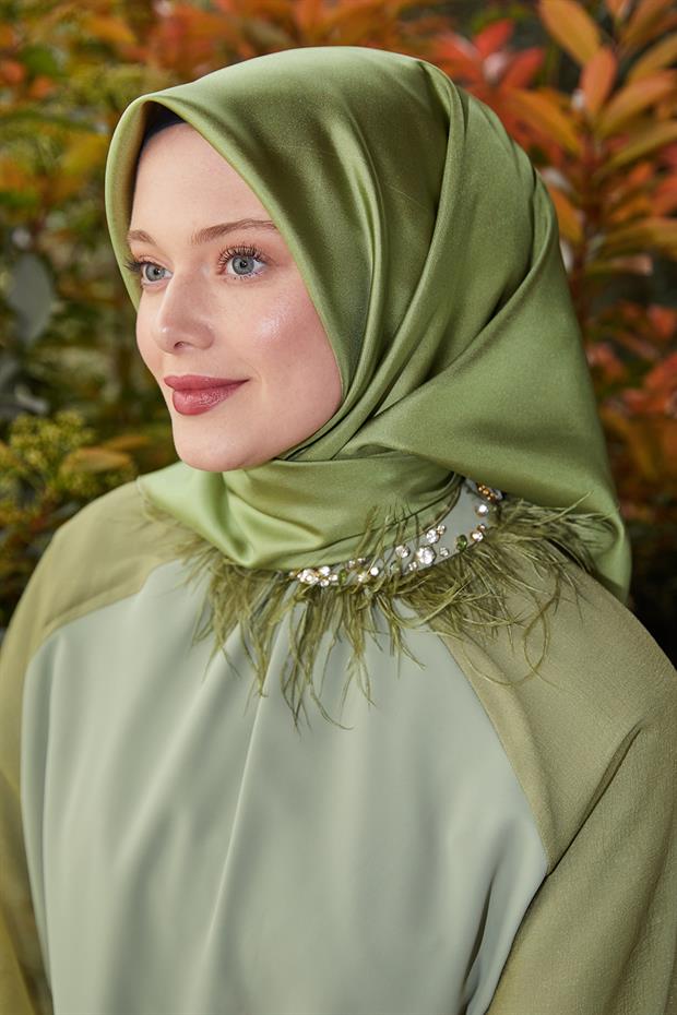 Krem - Yeşil Çift Taraflı Twill İpek Eşarp