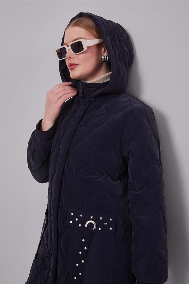 Lacivert Cep Taş Detaylı Kapitone Mont