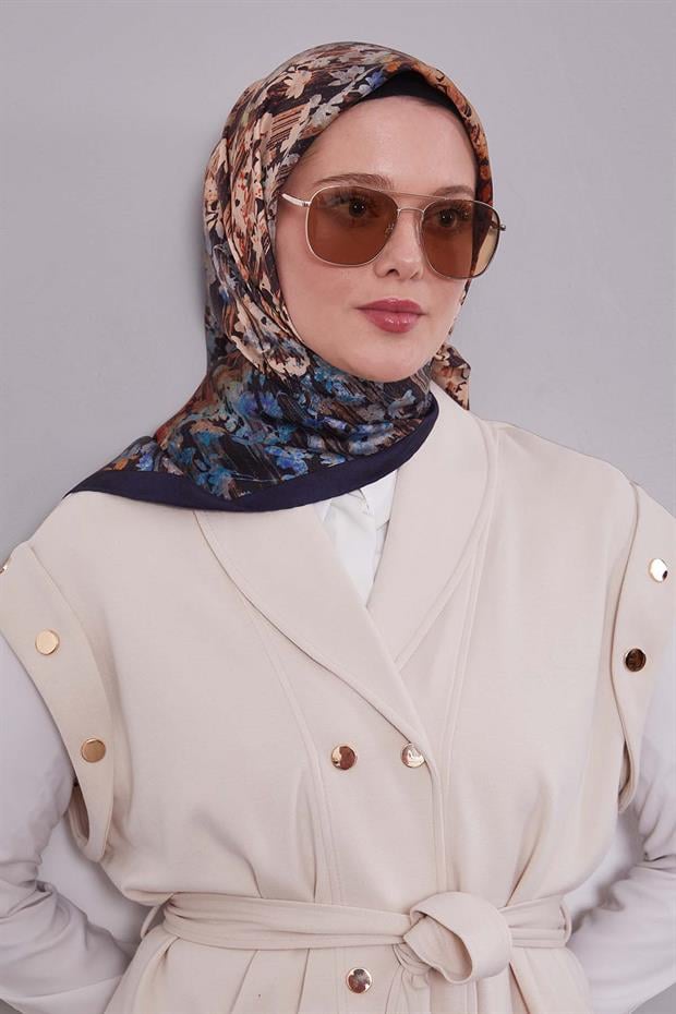 Lacivert Çiçekli Soyut Desen Twill İpek Eşarp