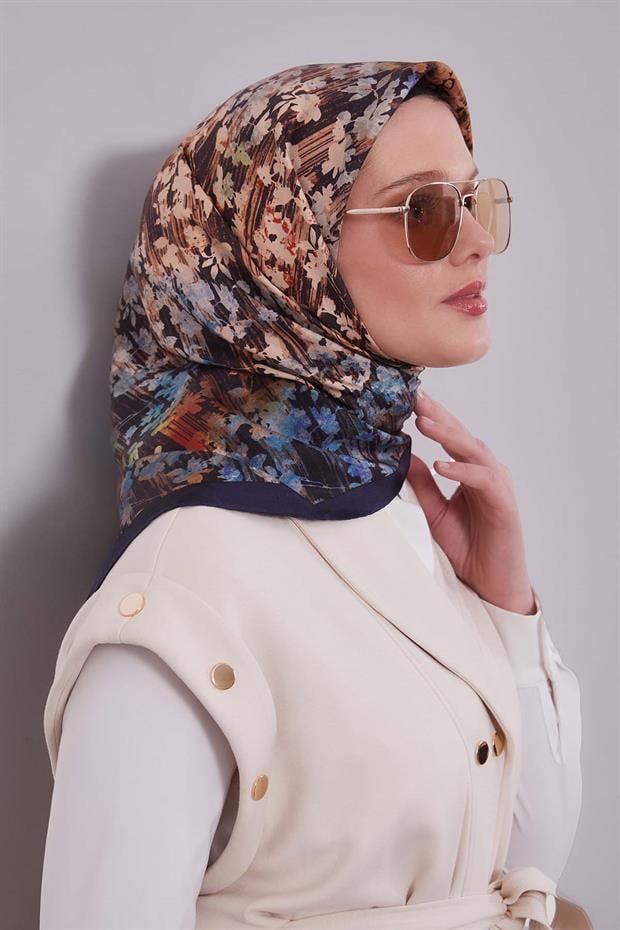 Lacivert Çiçekli Soyut Desen Twill İpek Eşarp