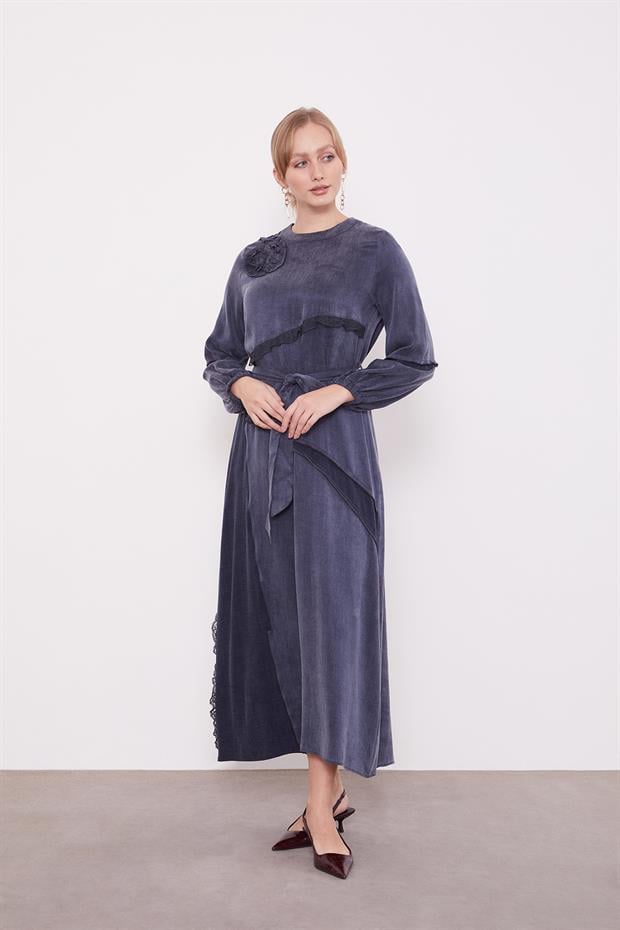 Lacivert Dantel Şeritli Cupra Elbise