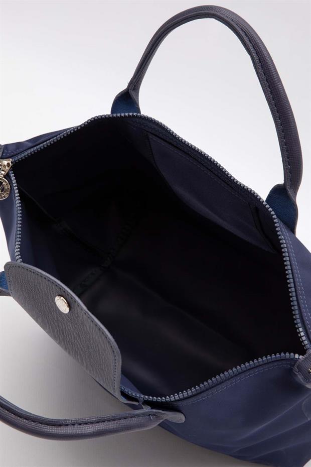 Lacivert Deri Kapaklı Omuz Çantası