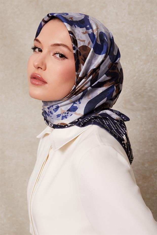 Lacivert Desenli Twill İpek Eşerp