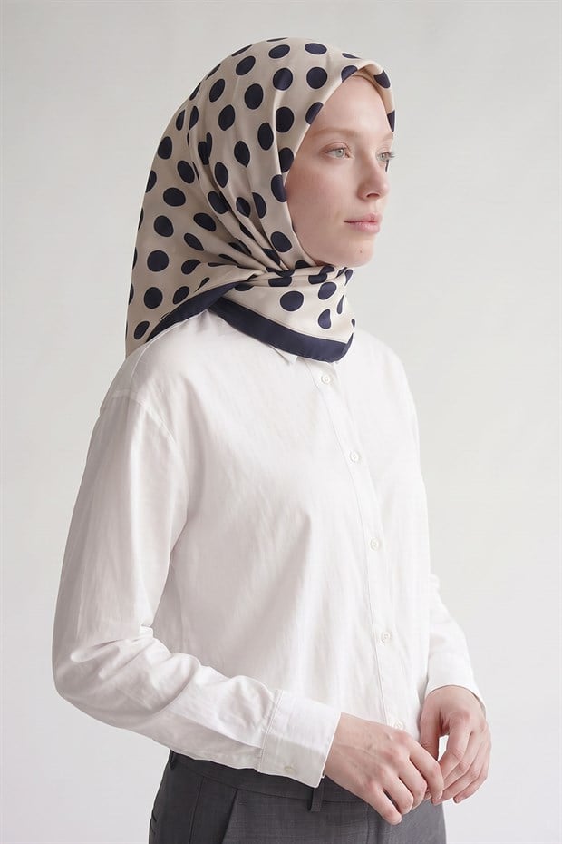 Lacivert - Ekru Puantiyeli Twill İpek Eşarp