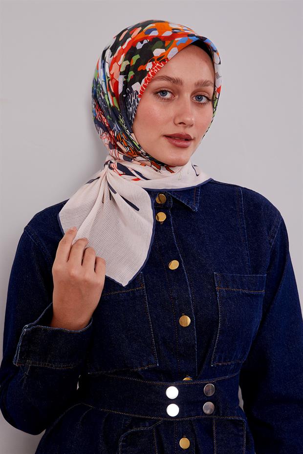 Lacivert Karışık Çiçek Desen Pamuk Eşarp