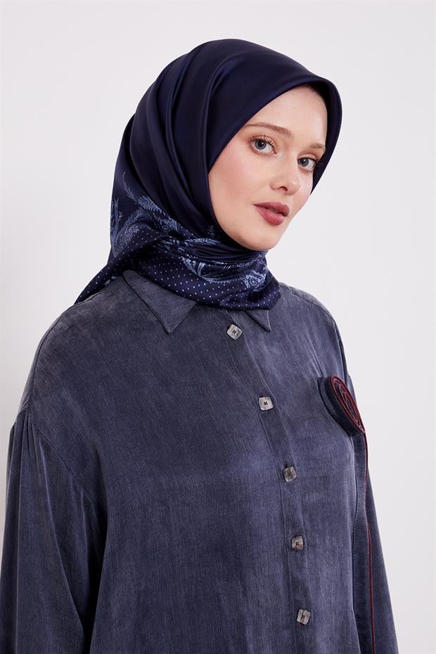 Lacivert Kenar Benekli Twill İpek Eşarp