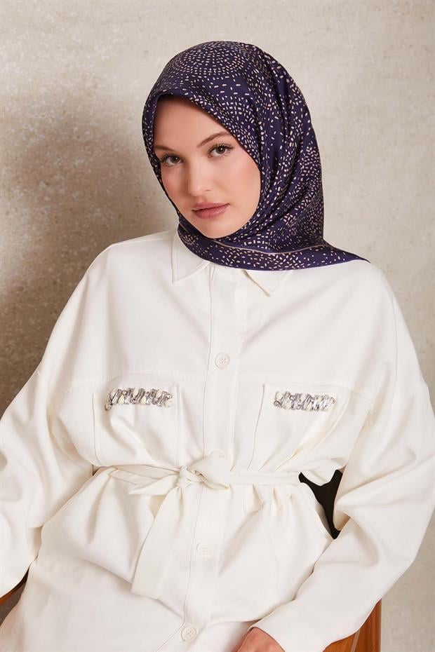 Lacivert Noktalı Daireler Bask. Twill İpek Eşarp