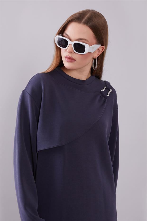 Lacivert Omuz Aksesuar Detaylı İkili Takım