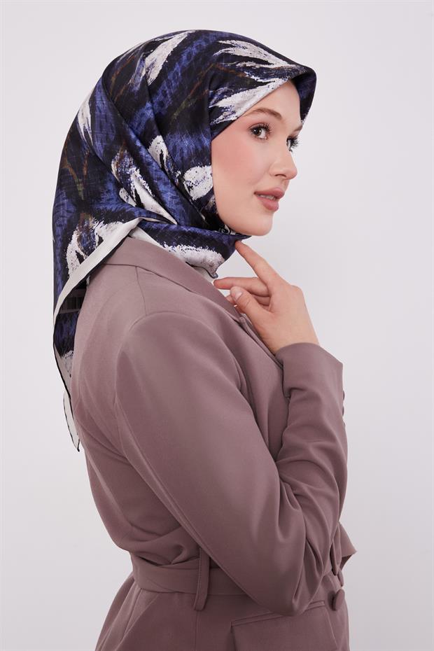 Lacivert Yansıma Görünümlü Twill İpek Eşarp