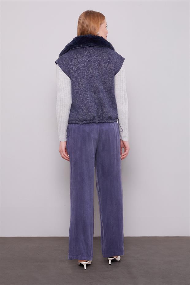 Lacivert Yakası Kürk Detaylı Kaşmir Yelek